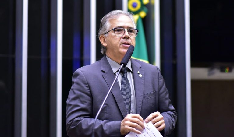 Frentes parlamentares cobram devolução de MP que reonera folha de pagamentos – Notícias