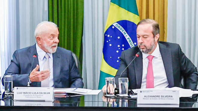 Governo quer reformar setor elétrico para baixar conta de luz