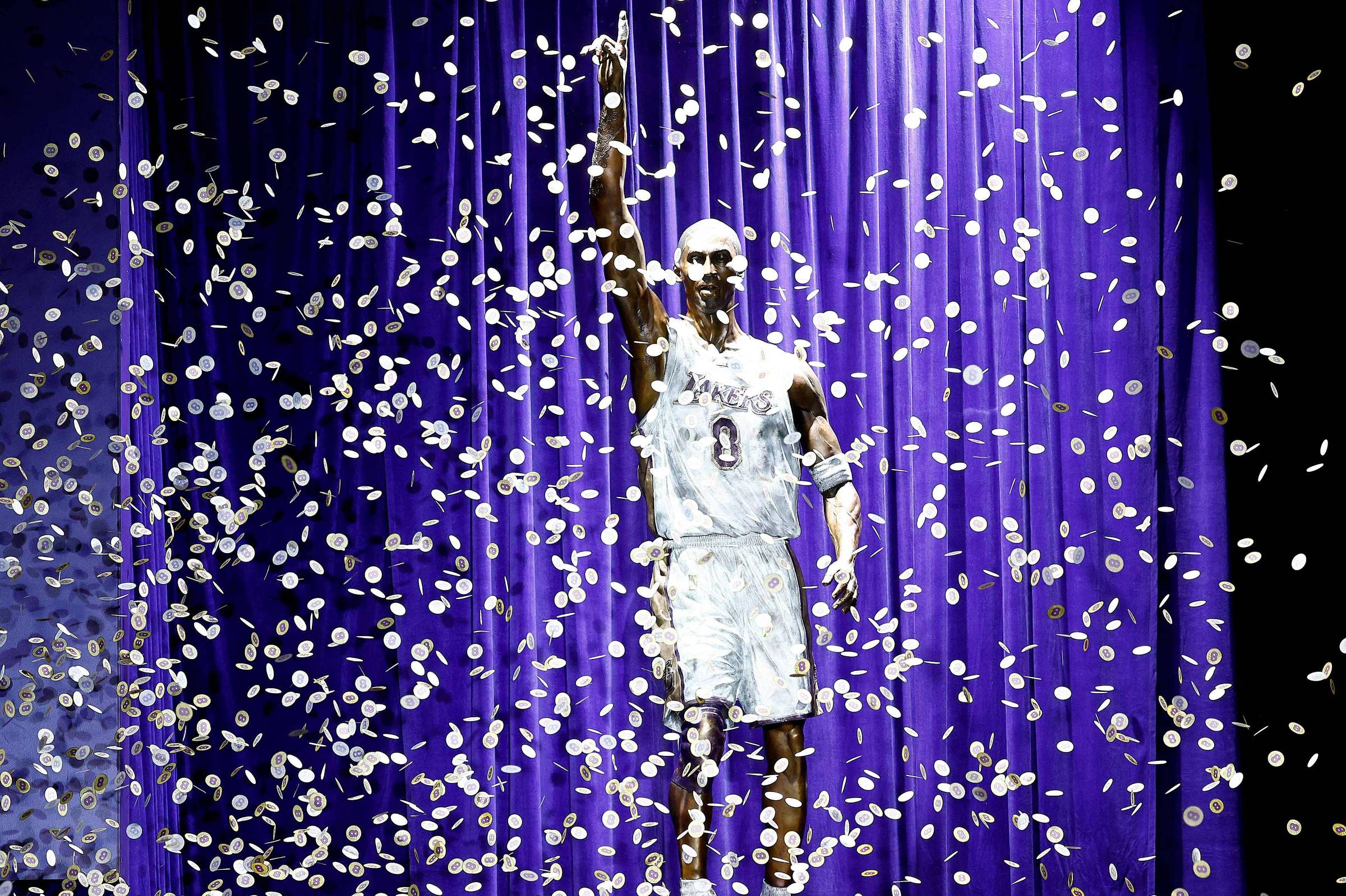 Kobe ganha estátua e continua com grande influência na NBA – 09/02/2024 – Esporte