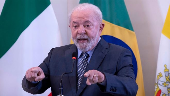Lula revoga trecho de MP e mantém desoneração da folha de 17 setores da economia