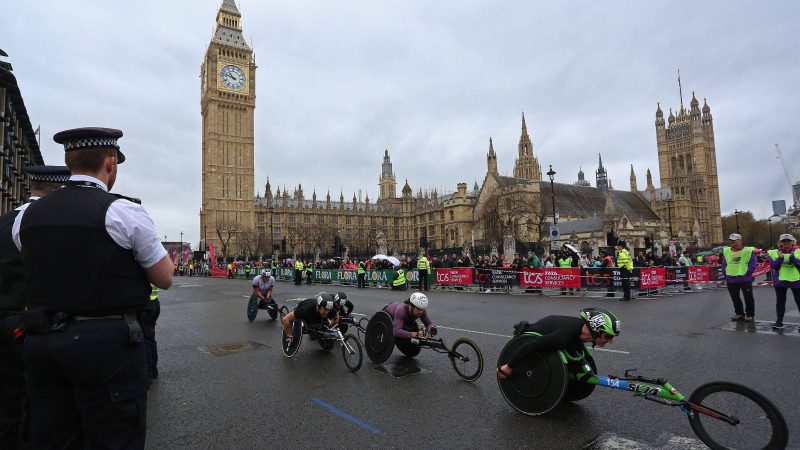 Maratona: Londres iguala premiação de cadeirantes – 22/02/2024 – Esporte