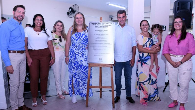 Prefeito Nilson Gaspar entrega obra de ampliao da Emeb Professora Walda Maria Stocco Prandini
