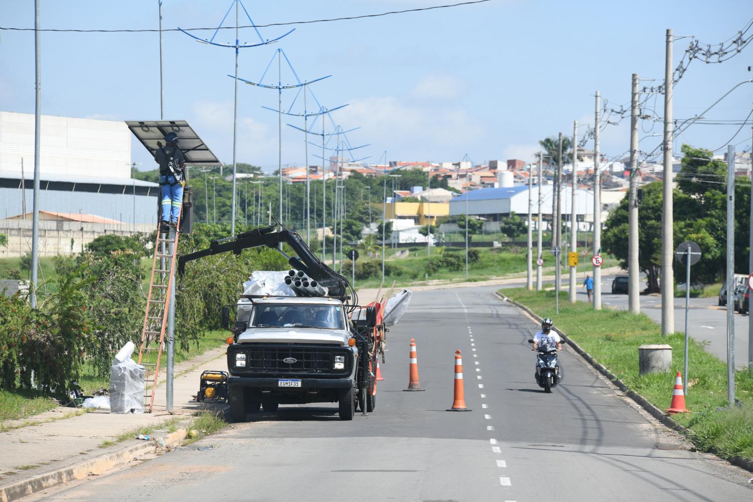 Prefeitura instala novas lombadas eletrnicas na rea urbana por meio de convnio com Detran