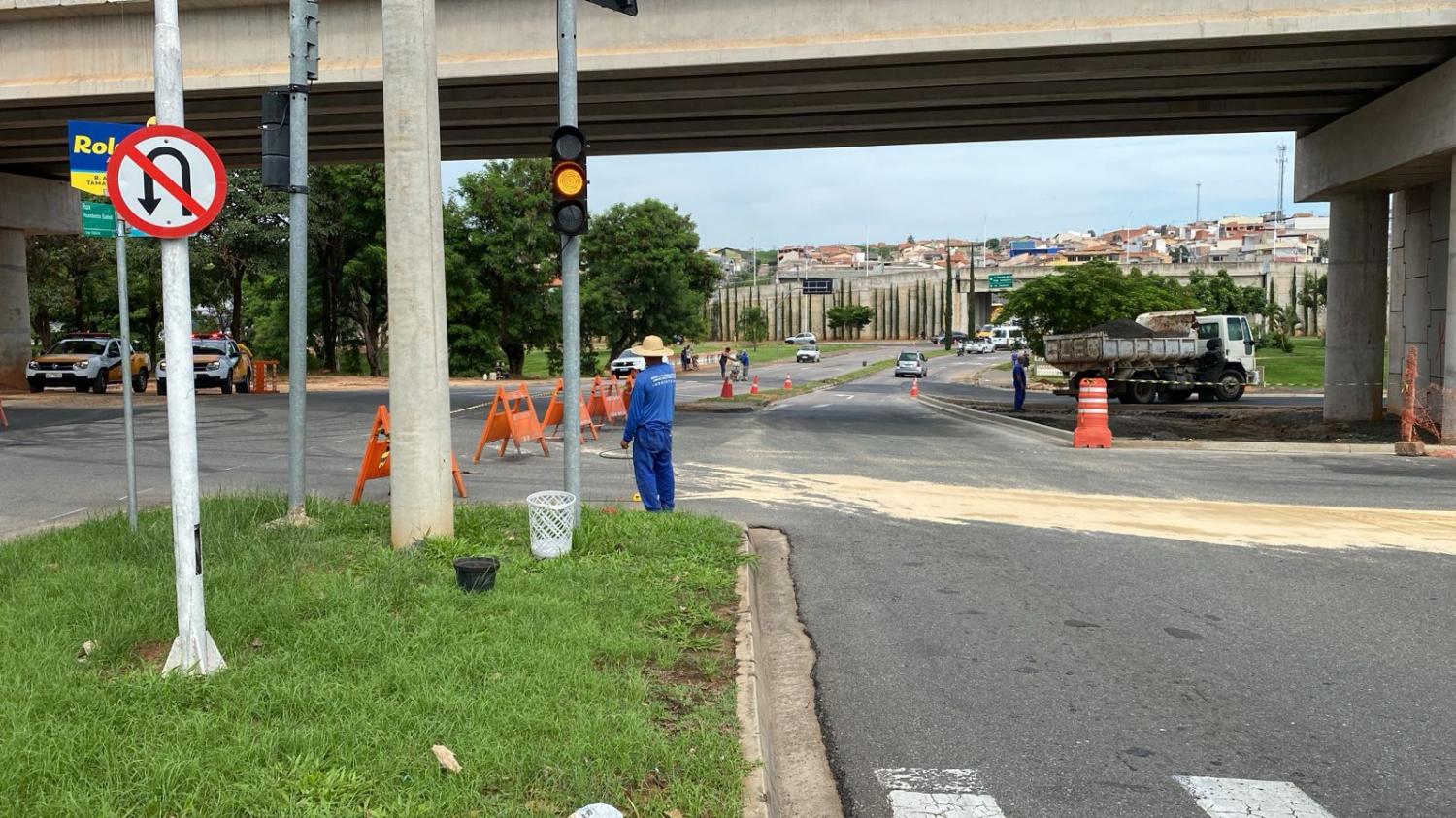 Secretaria de Obras faz interdies parciais no trnsito no entorno do novo elevado