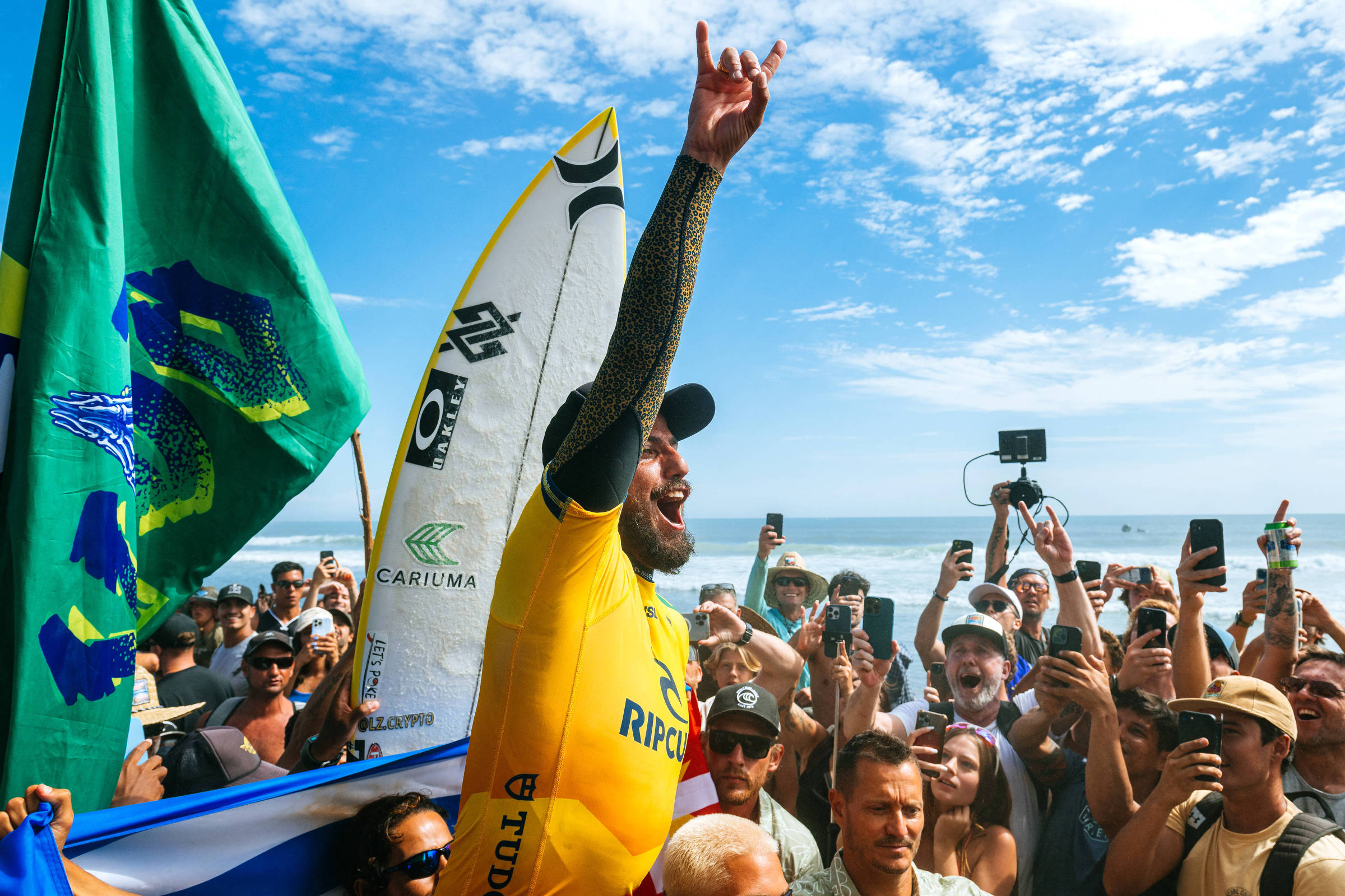 Surfista Filipe Toledo anuncia pausa na carreira em 2024 – 11/02/2024 – Esporte