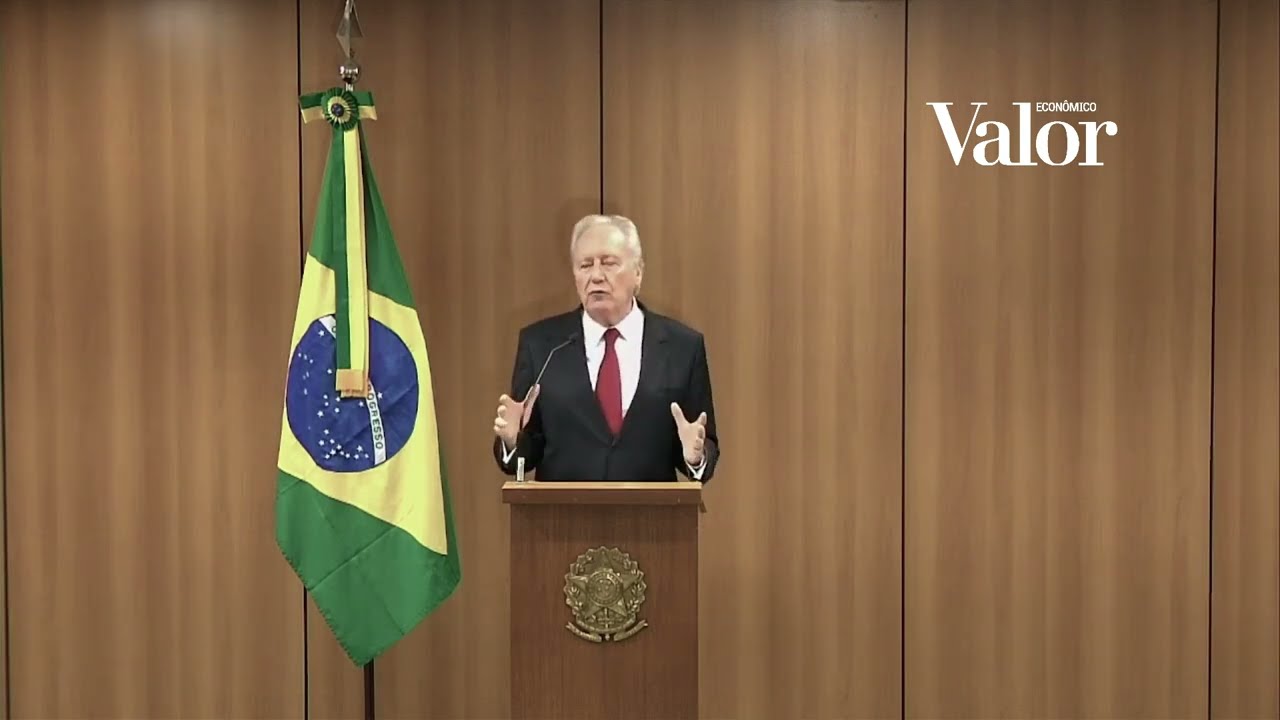 Buscas por fugitivos de Mossoró envolvem drones, três helicópteros e 300 agentes, diz Lewandowski