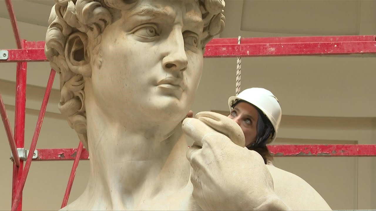 David de Michelangelo recebe ‘tratamento de SPA’ a cada dois meses | AFP