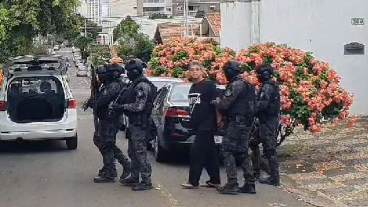 HOMEM ARMADO TENTA FAZER A MÃE REFÉM 🚨🔫