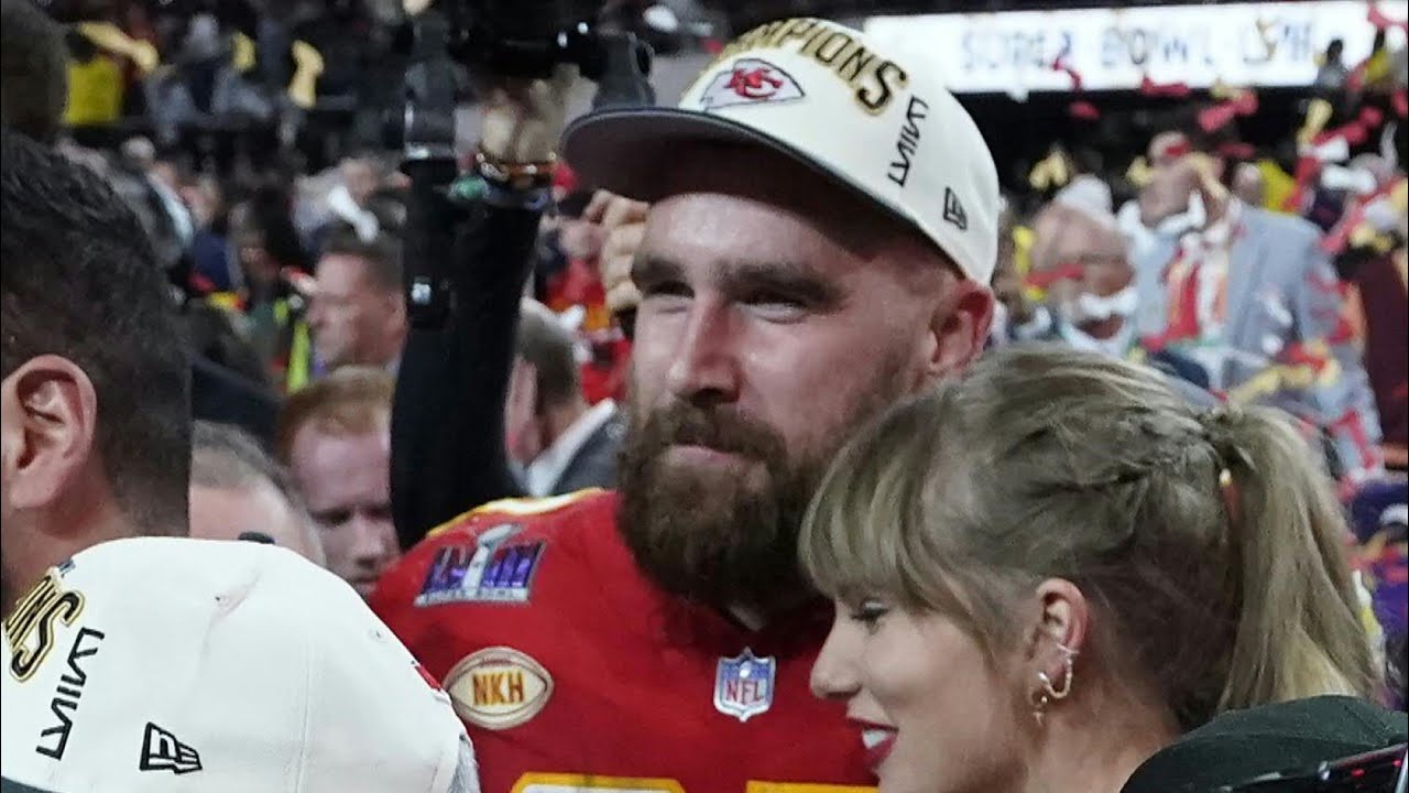 Kansas City Chiefs vence 49ers na prorrogação e é bicampeão do Super Bowl | AFP