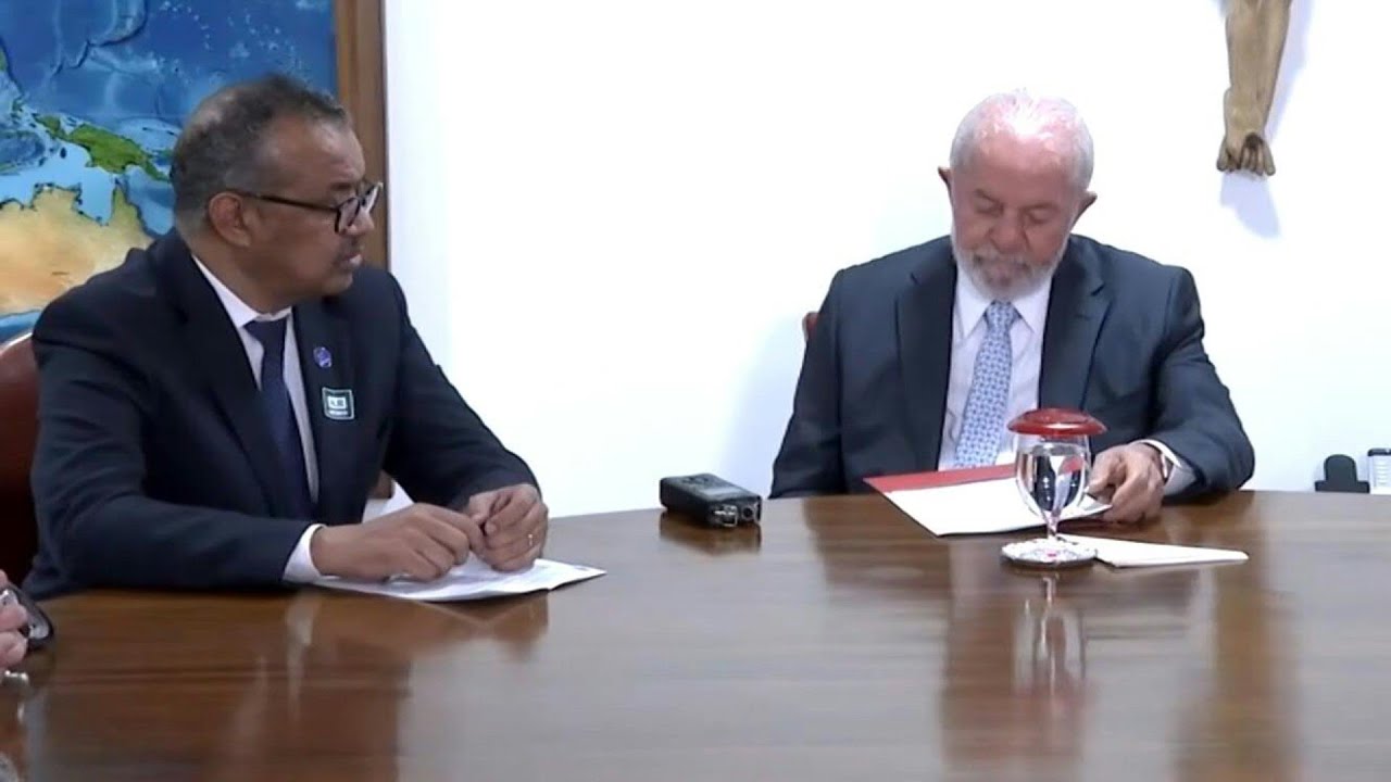 Lula se reúne com o diretor-geral da OMS | AFP