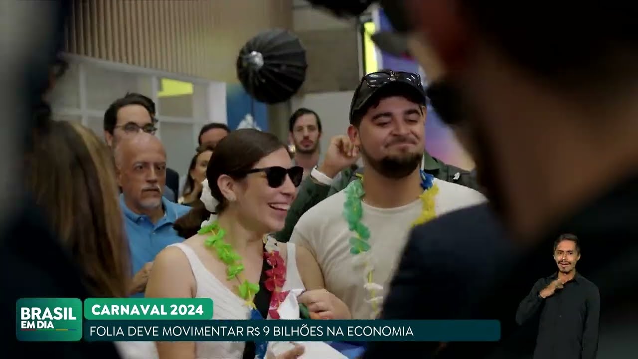 MAIS DE 200 MIL ESTRANGEIROS SÃO ESPERADOS NO BRASIL DURANTE O CARNAVAL