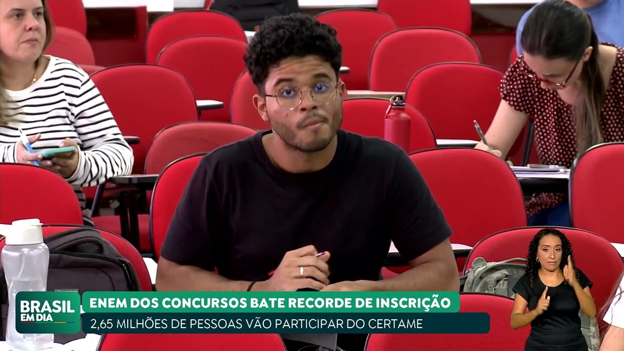 MAIS DE DOIS MILHÕES DE PESSOAS SE INSCREVERAM NO CONCURSO NACIONAL UNIFICADO