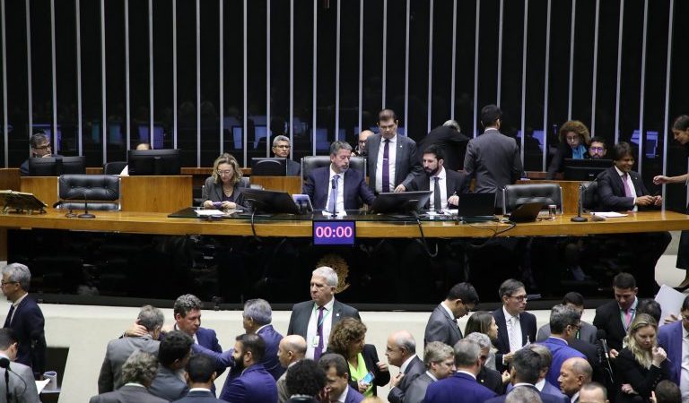 Câmara aprova projeto que incentiva a depreciação acelerada para modernizar indústria – Notícias