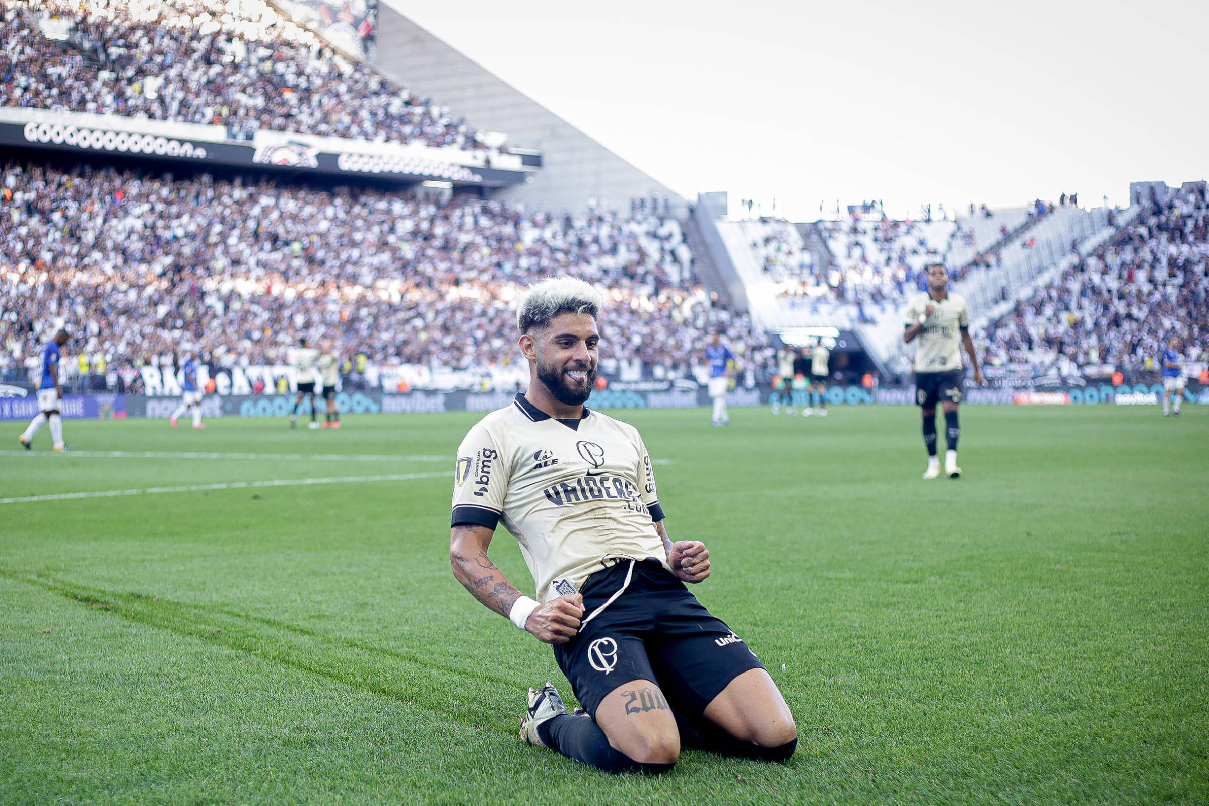 Corinthians negocia direitos de transmissão com o SBT – 08/03/2024 – Esporte