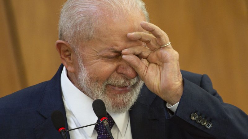 Espero que as eleições na Venezuela sejam democráticas, diz Lula