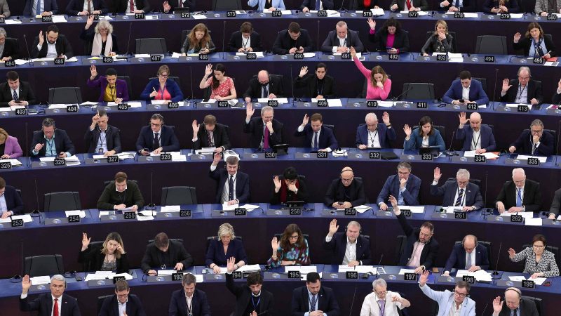 IA: Parlamento Europeu aprova regulação da tecnologia – 13/03/2024 – Tec