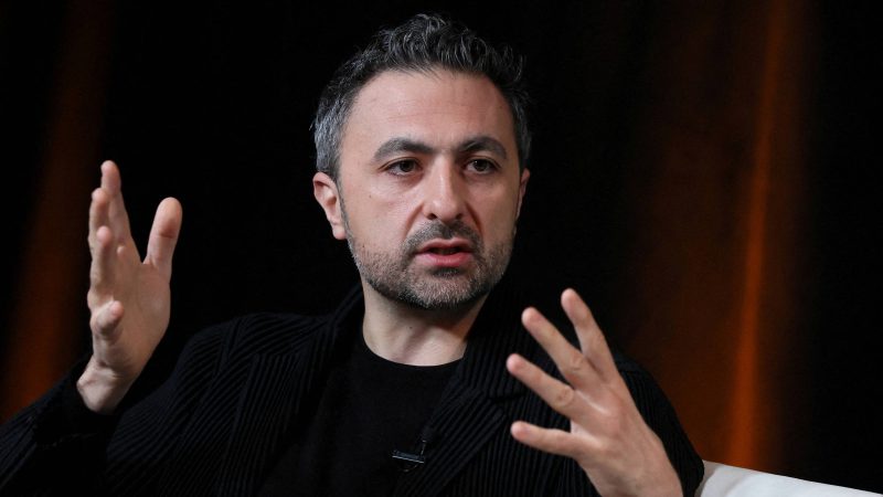 Microsoft contrata Suleyman da DeepMind para divisão de IA – 19/03/2024 – Tec