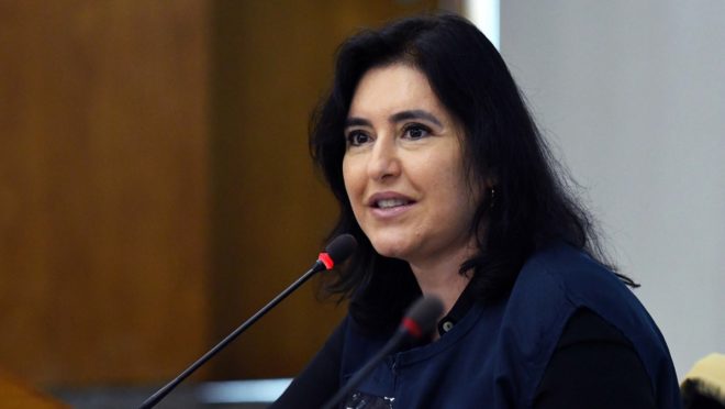 Nikolas Ferreira questiona Tebet sobre precatórios após declaração de Ciro Gomes