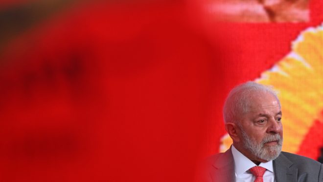 O que dizem hoje economistas liberais que apoiaram Lula em 2022