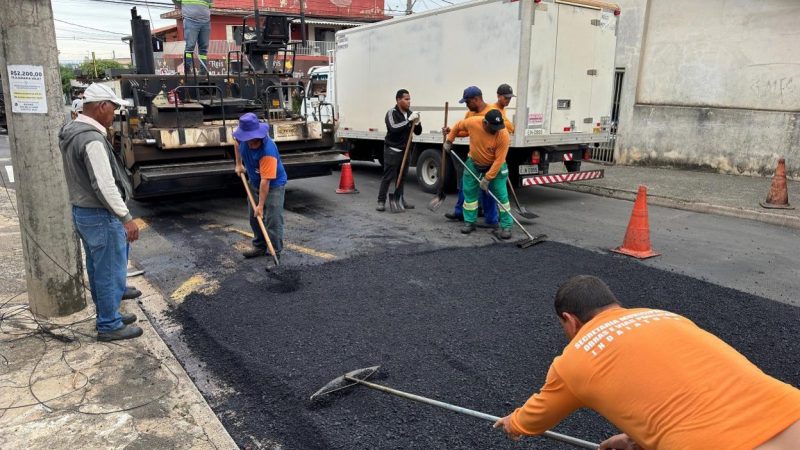 Plano Municipal de Recapeamento chega rua Dr. Raul David do Valle no Jardim Morada do Sol