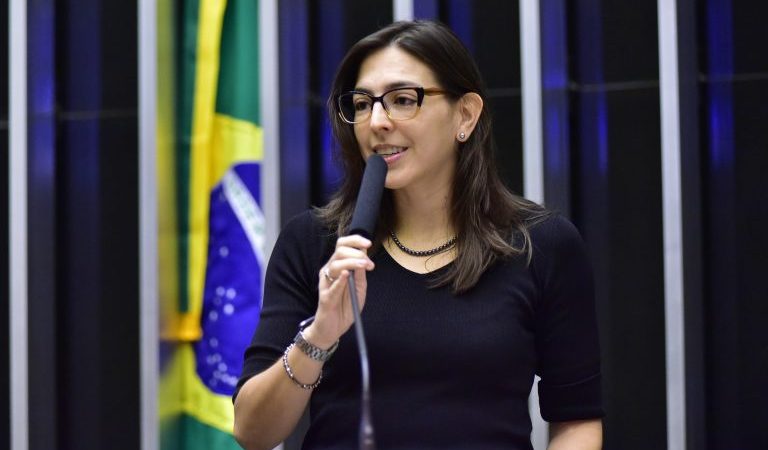 Projeto obriga shopping a fornecer demonstrações financeiras detalhadas aos lojistas – Notícias