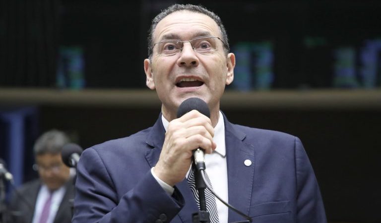 Projeto prorroga para 2049 benefícios à indústria de semicondutores e eletrônicos – Notícias