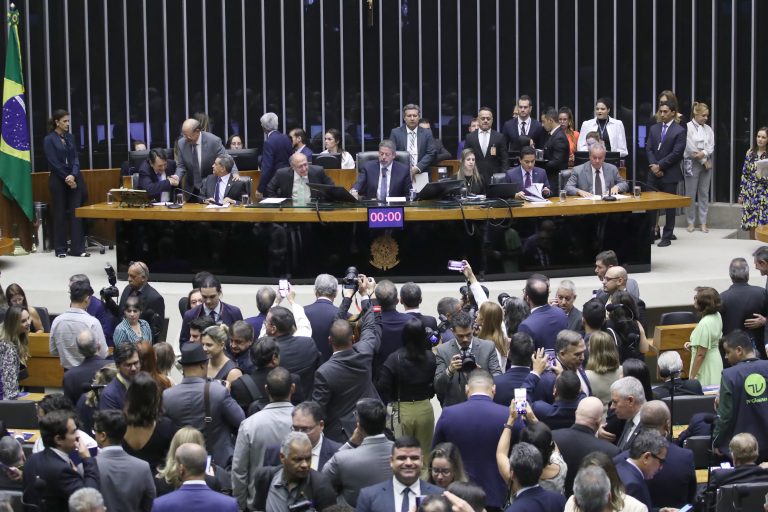 Regulamentação da reforma tributária é prioridade para indústria – Notícias