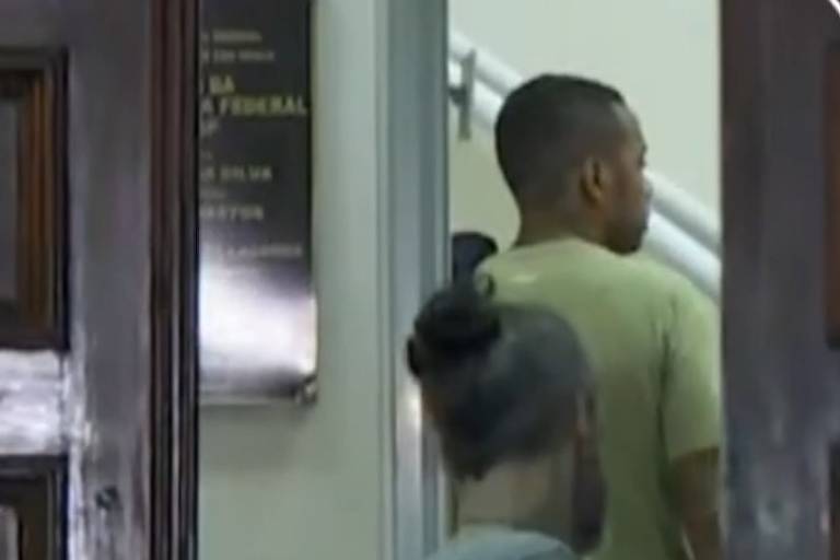 Robinho é preso pela Polícia Federal em Santos – 21/03/2024 – Esporte