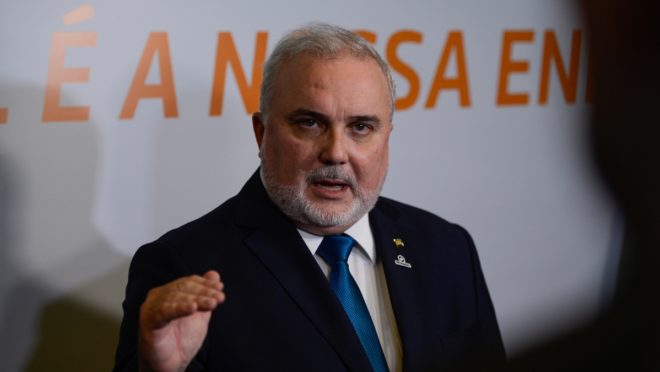 Senado aprova convite para Prates explicar suposta interferência na Petrobras