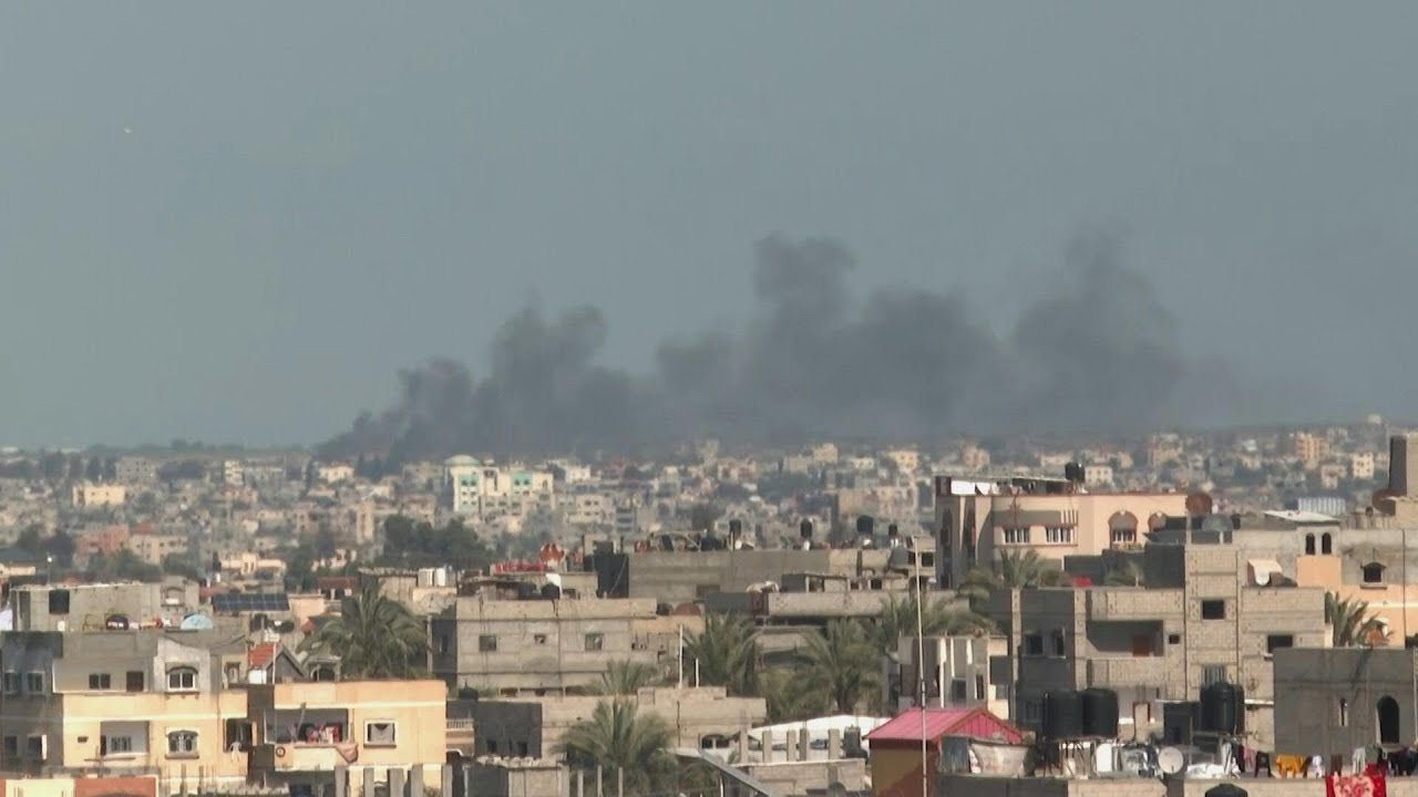 Bombardeios israelenses deixam dezenas de mortos em Gaza às vésperas do ramadã | AFP