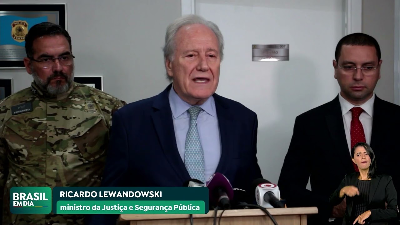 EM MOSSORÓ, LEWANDOWSKI SE REÚNE COM FORÇAS POLICIAIS QUE BUSCAM FUGITIVOS DE PENITENCIÁRIA FEDERAL