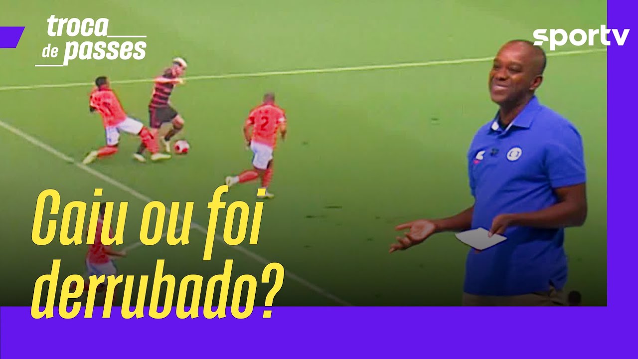 FOI PÊNALTI PARA O FLAMENGO? PC OLIVEIRA ANALISA QUEDA DE AYRTON LUCAS | Troca de Passes | sportv