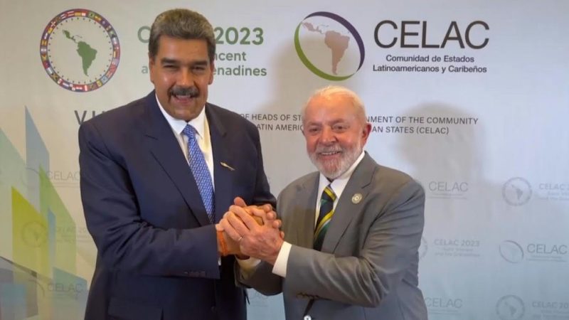 Lula encontra Maduro na Celac; Venezuela e Guiana reduzem tensão durante a cúpula | AFP