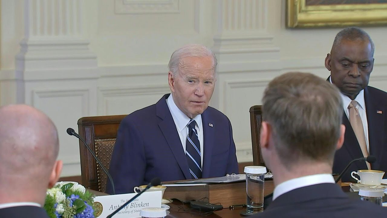 Rússia ‘não vai parar na Ucrânia’, alerta Biden | AFP