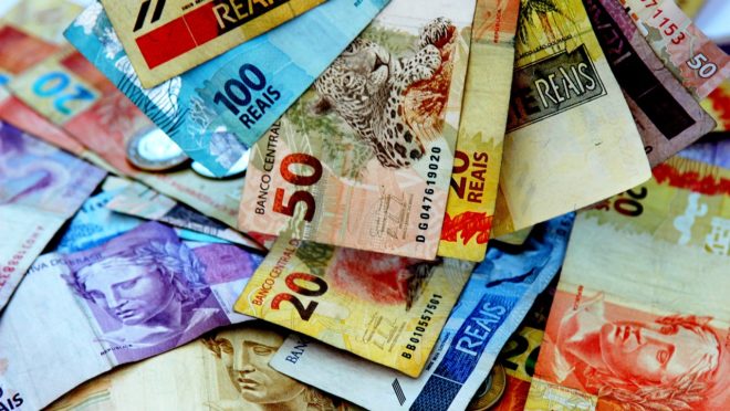 Arrecadação federal bate recorde em março ao somar R$ 190,6 bi