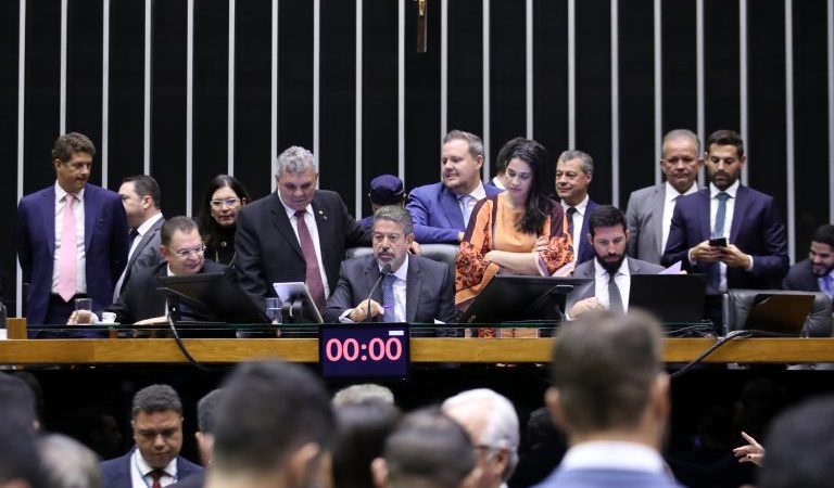 Câmara aprova projeto que prevê benefício fiscal ao óleo de milho; acompanhe – Notícias