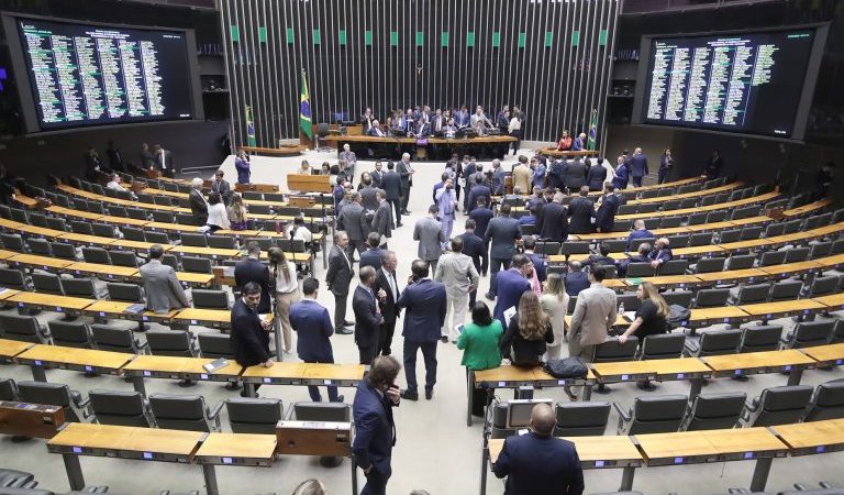 Câmara aprova projeto que reformula incentivos ao setor de eventos – Notícias