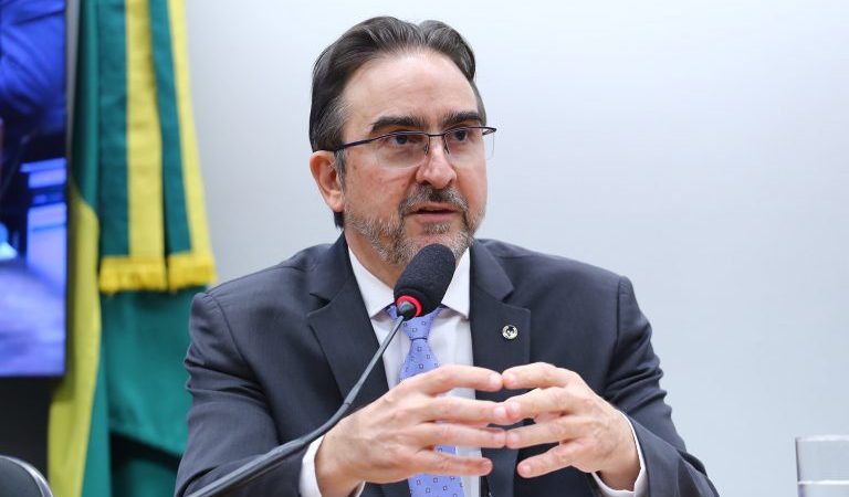 Cancelada reunião da Comissão de Finanças para discutir regulamentação da reforma tributária – Notícias