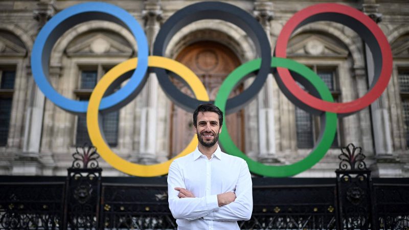 Chefe de Paris-2024 anda de trem e sem segurança – 13/04/2024 – Esporte