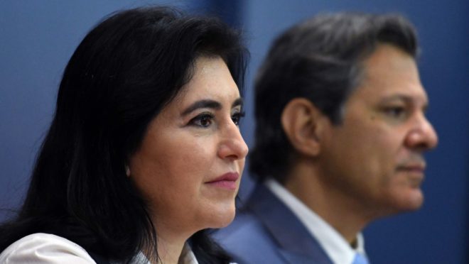 Com dificuldade para fechar contas, governo deve mudar meta de 2025