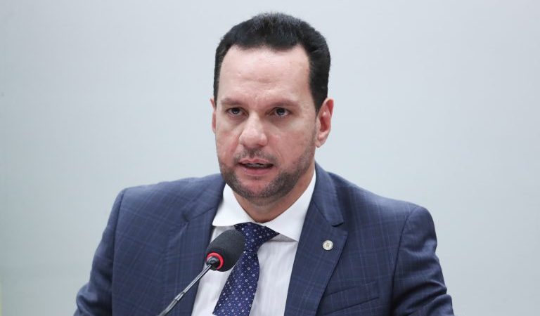 Comissão debate desafios do uso de bioinsumos na agroindústria – Notícias