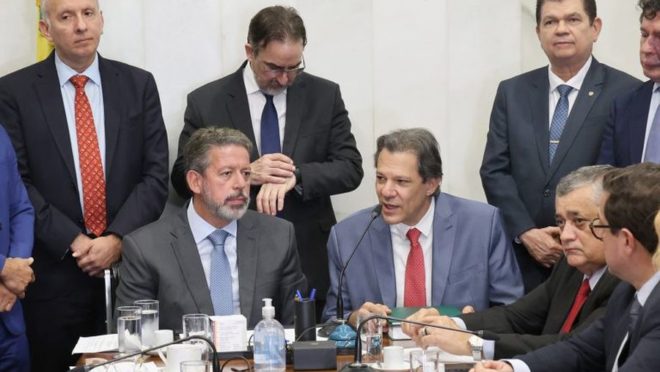 Congresso pode se impor a governo na reforma tributária