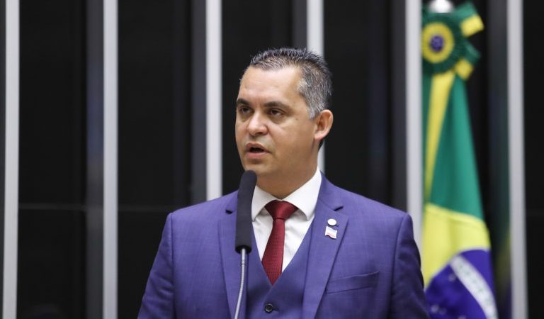 Deputados e prefeitos criticam proposta que eleva a contribuição previdenciária dos municípios – Notícias