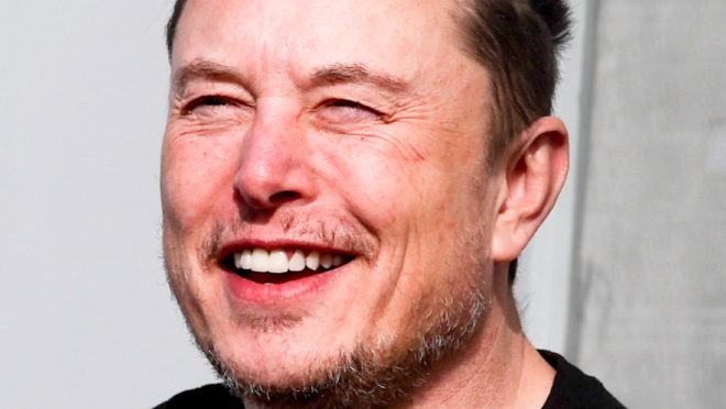 Embates entre Musk e Moraes podem impactar o futuro do X