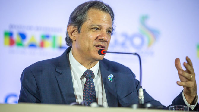 Haddad descarta reajuste para servidores: “Orçamento está fechado”