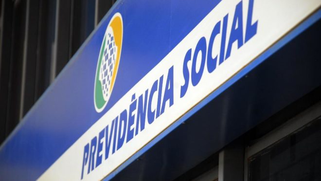 INSS bloqueia descontos de entidades conveniadas para combater fraudes contra aposentados