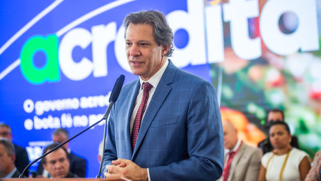 Invasão ao sistema do governo não foi obra de hackers, diz Haddad