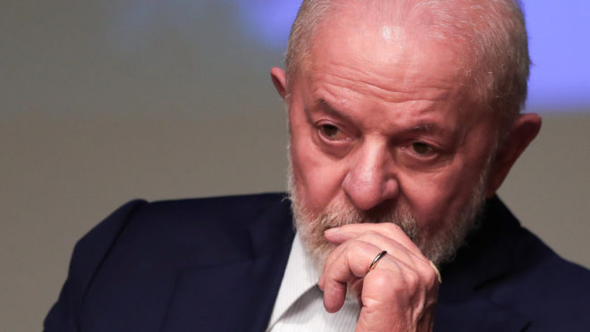 Petrobras deveria ser gerida como empresa privada ou estatal?