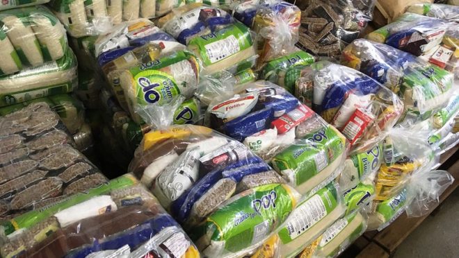 Preço da cesta básica sobe em 10 capitais, diz Dieese