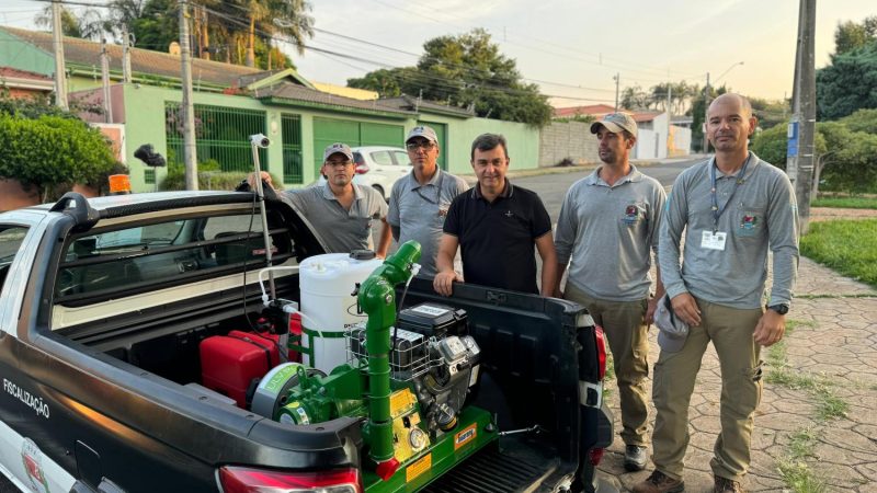 Prefeito Nilson Gaspar recebe mquina de nebulizao contra dengue doado pela UniMAX
